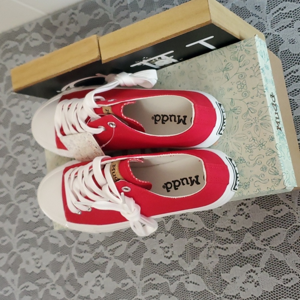 MUDD Sneaker Red Ellie - Picture 5 of 8